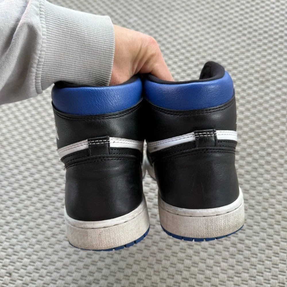 Jordan 1 retro high royal toe